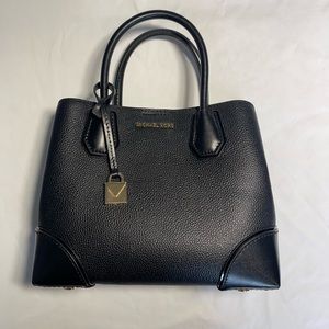 Michael kors black tote bag